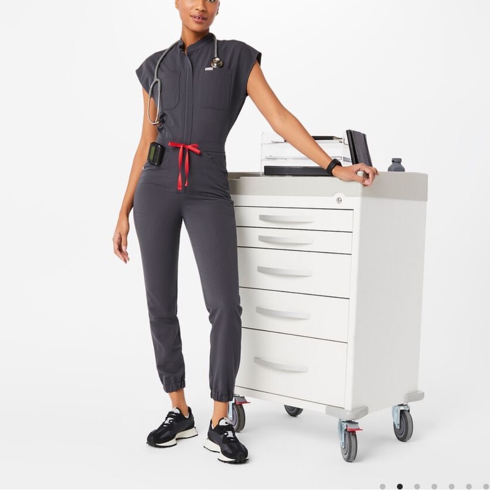 Figs jumpsuit in Charcoal size XS